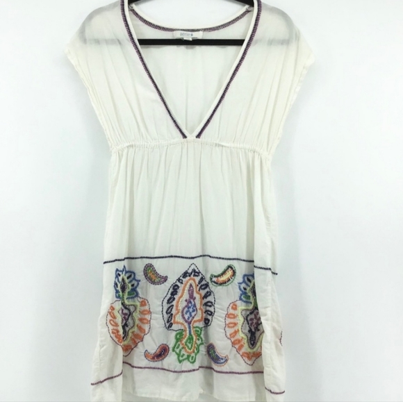 Aerie Cute Tunic. Embroidered boho/shirk. Adorable. Size Medium. - Picture 8 of 8